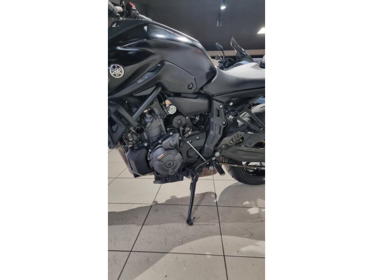 YAMAHA MT-07 (47.5CV)
