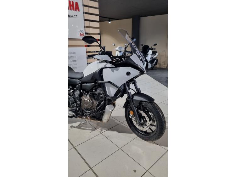 YAMAHA TRACER 7