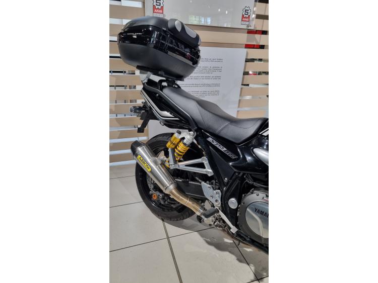 YAMAHA XJR 1300