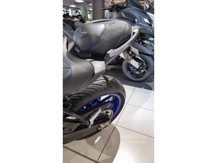 YAMAHA MT-07 (47.5CV)