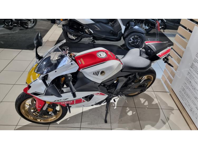 YAMAHA YZF-R7 WORLD GP 60TH ANNIVERSARY
