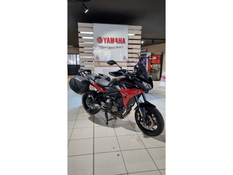 YAMAHA TRACER 900