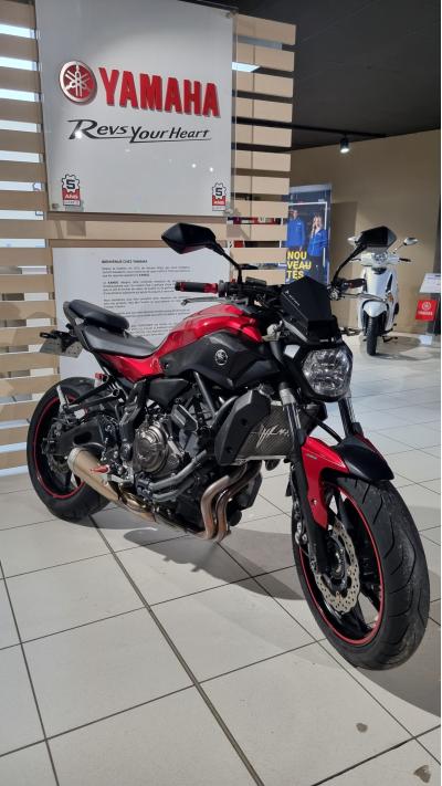 YAMAHA MT-07 (47.5CV)