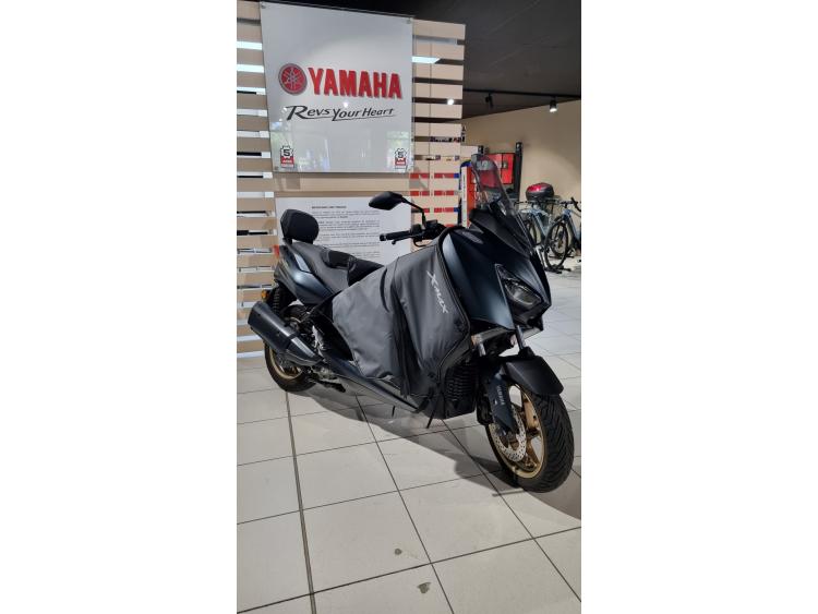 YAMAHA XMAX 300 Tech Max