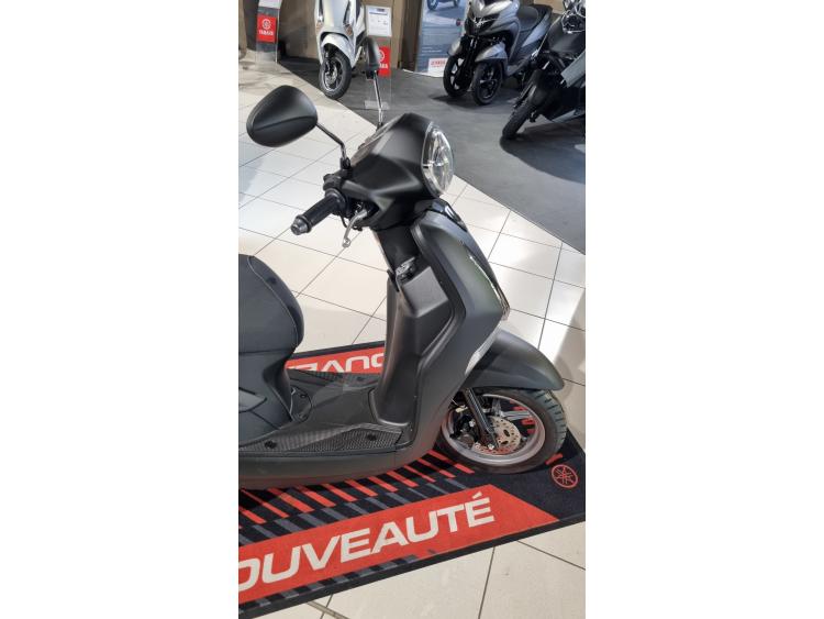 YAMAHA D'ELIGHT