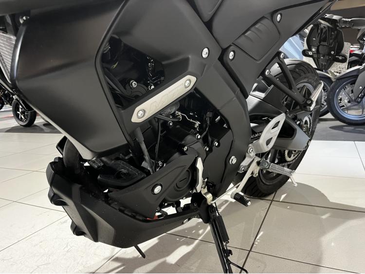 YAMAHA MT-125 ABS