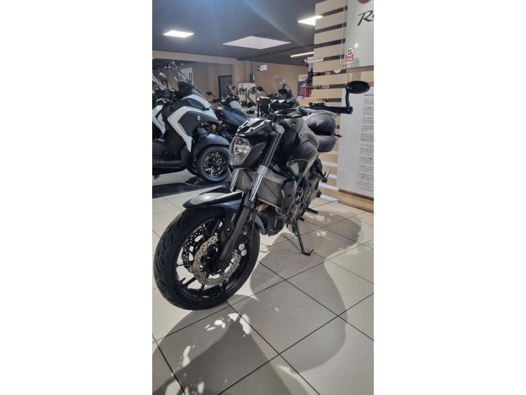 YAMAHA MT-07 (47.5CV)