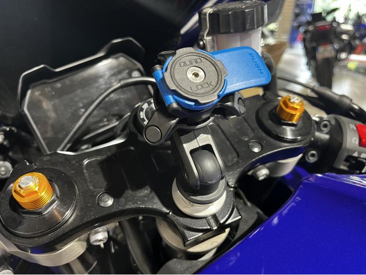 YAMAHA YZF-R7