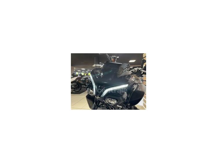 YAMAHA MT-10
