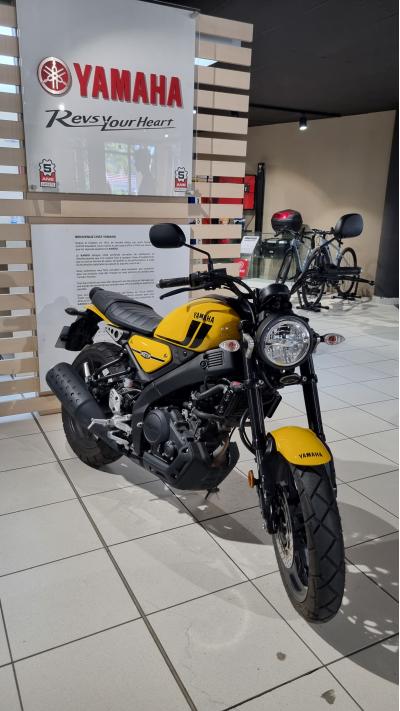 YAMAHA XSR 125