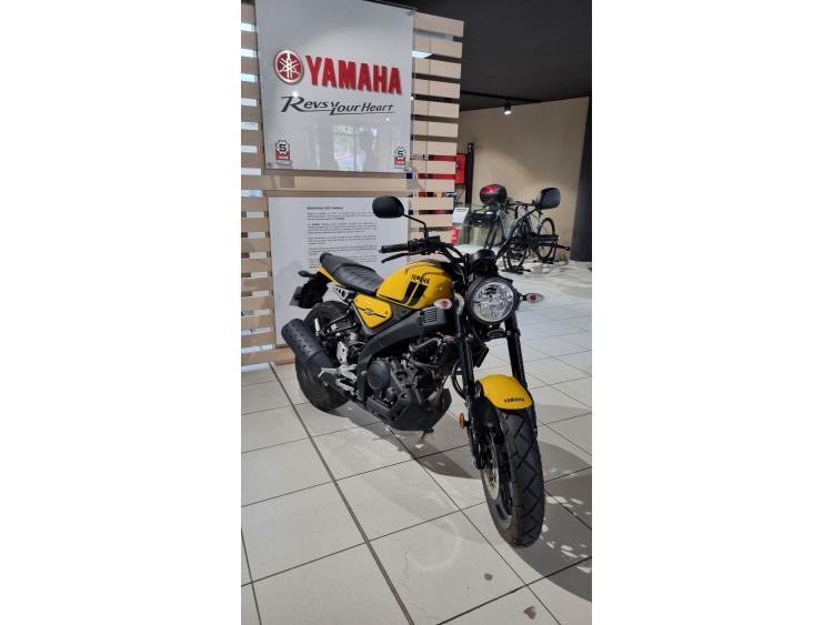 YAMAHA XSR 125