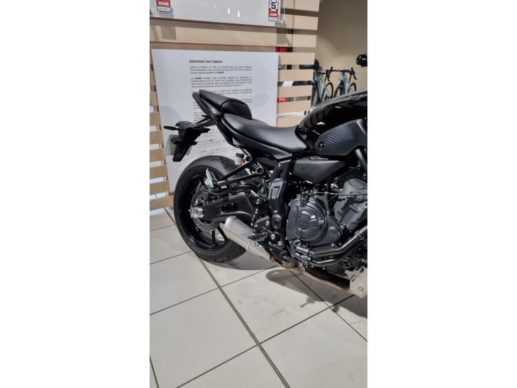 YAMAHA MT-07 (47.5CV)