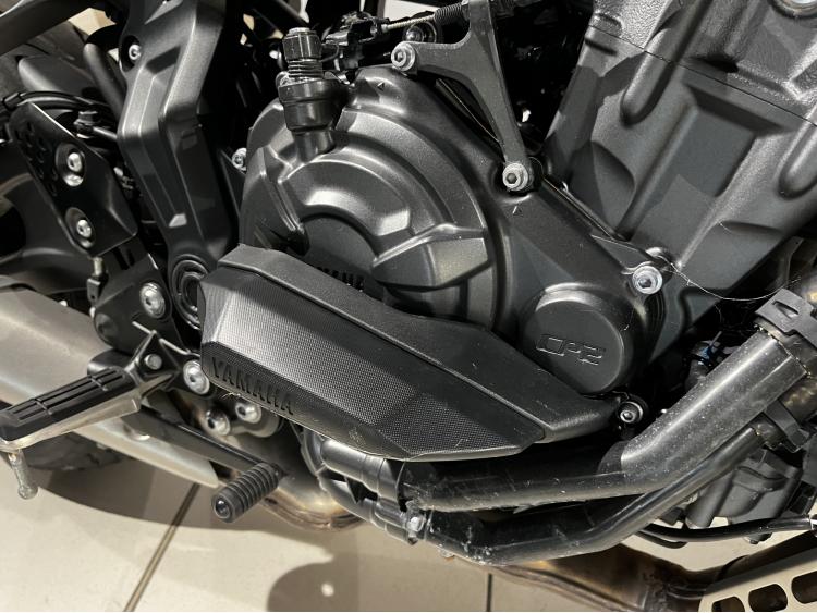YAMAHA MT-07 (47.5CV)