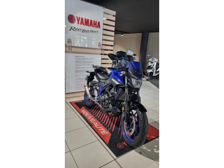 YAMAHA MT-03