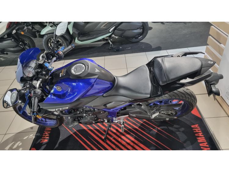 YAMAHA MT-03