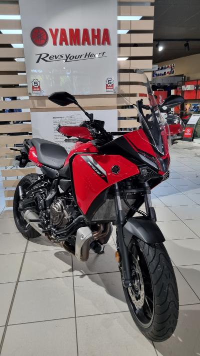 YAMAHA TRACER 7