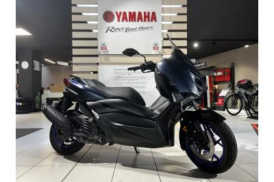 YAMAHA XMAX 125