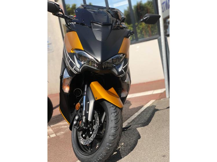 TMAX SX